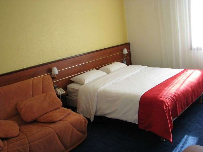 Brit Hotel Nantes Vigneux - L'Atlantel Habitación foto